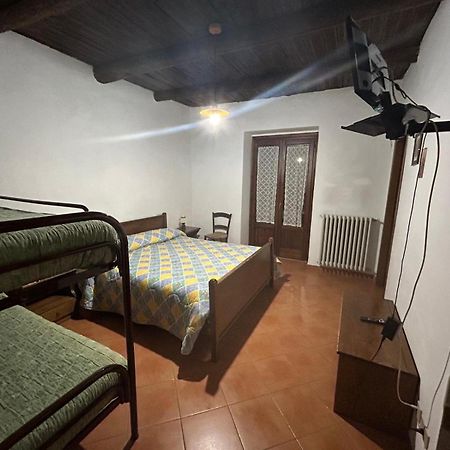 Agriturismo Macchiapiede 萨拉孔西利纳 外观 照片