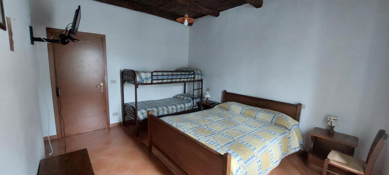 Agriturismo Macchiapiede 萨拉孔西利纳 外观 照片